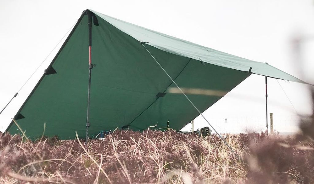 ultralight tarp shelter with fire