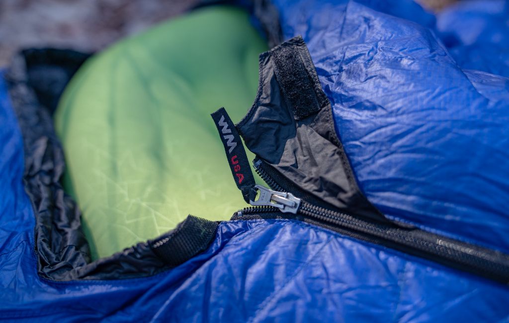 western mountaineering ultralite zipper