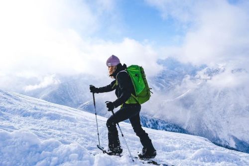 winter hiking guide