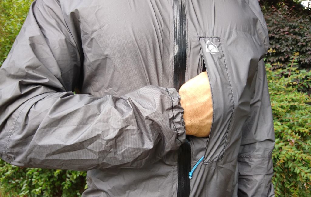 16 Best Lightweight Rain Jackets for 2024 – Greenbelly Meals