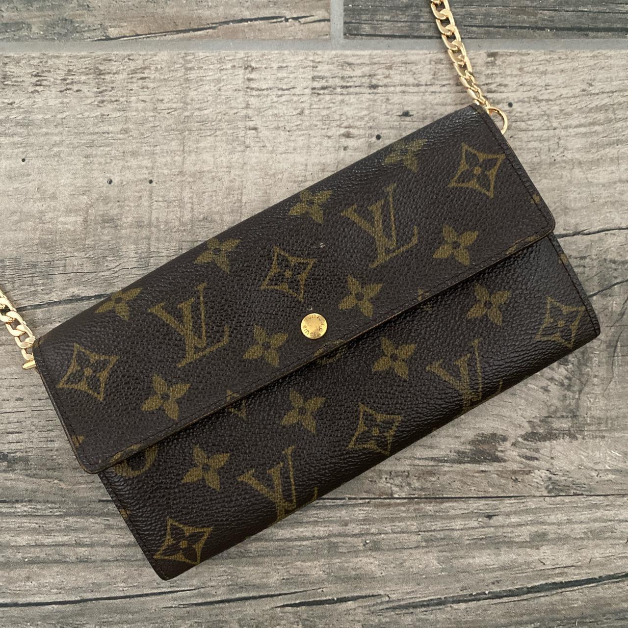 Louis Vuitton SARAH WALLET review 