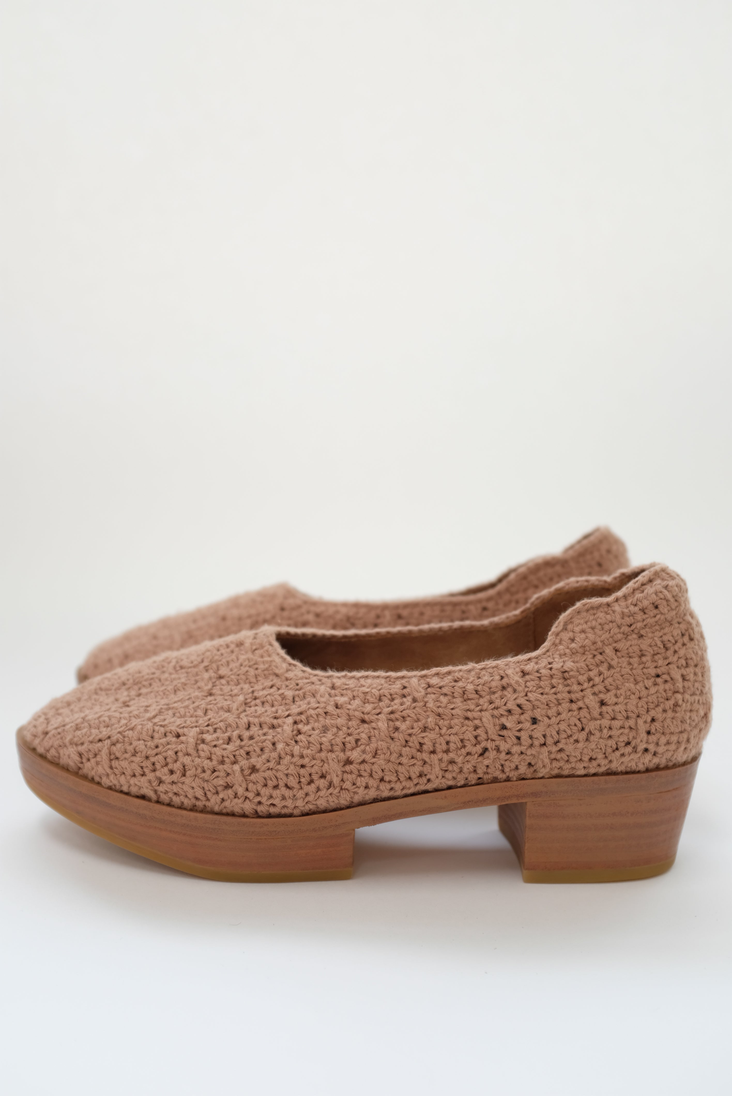 Beklina Aya Crochet Platform Pretzel