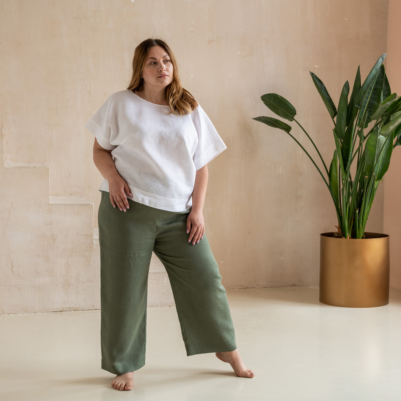 Kimono-Inspired Wide-leg Linen Pants with an Elastic Waistband