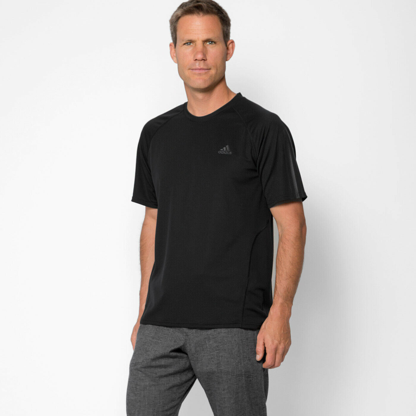 Reproducir Funcionar Múltiple Adidas Men Terrex Swift DryDye Lightweight Performance T-Shirt - Black –  Beauty Central