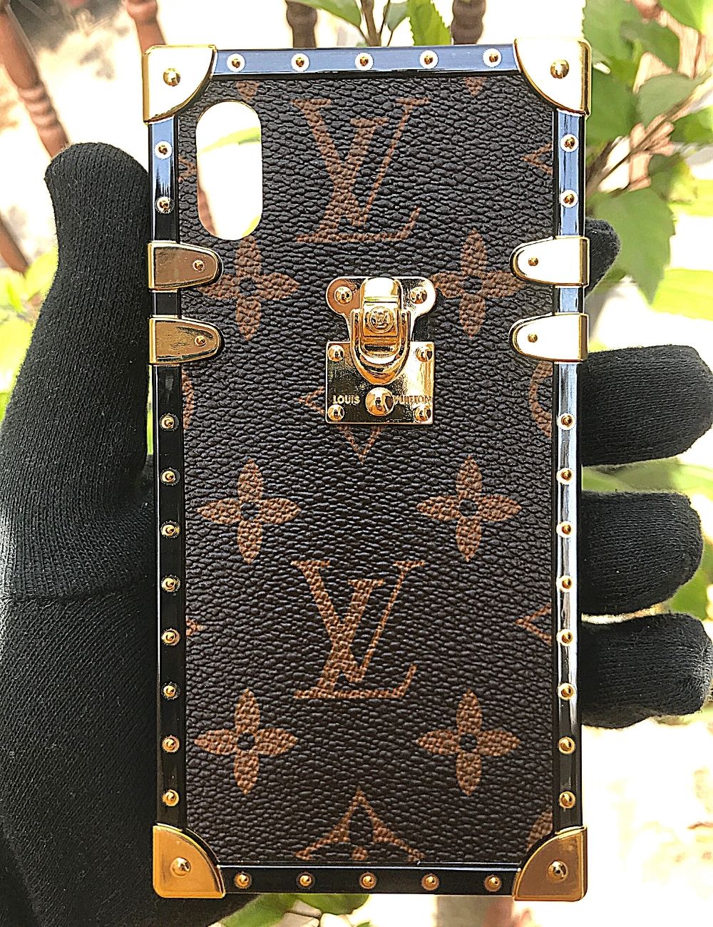 USED Louis Vuitton Iphone X Trunk case