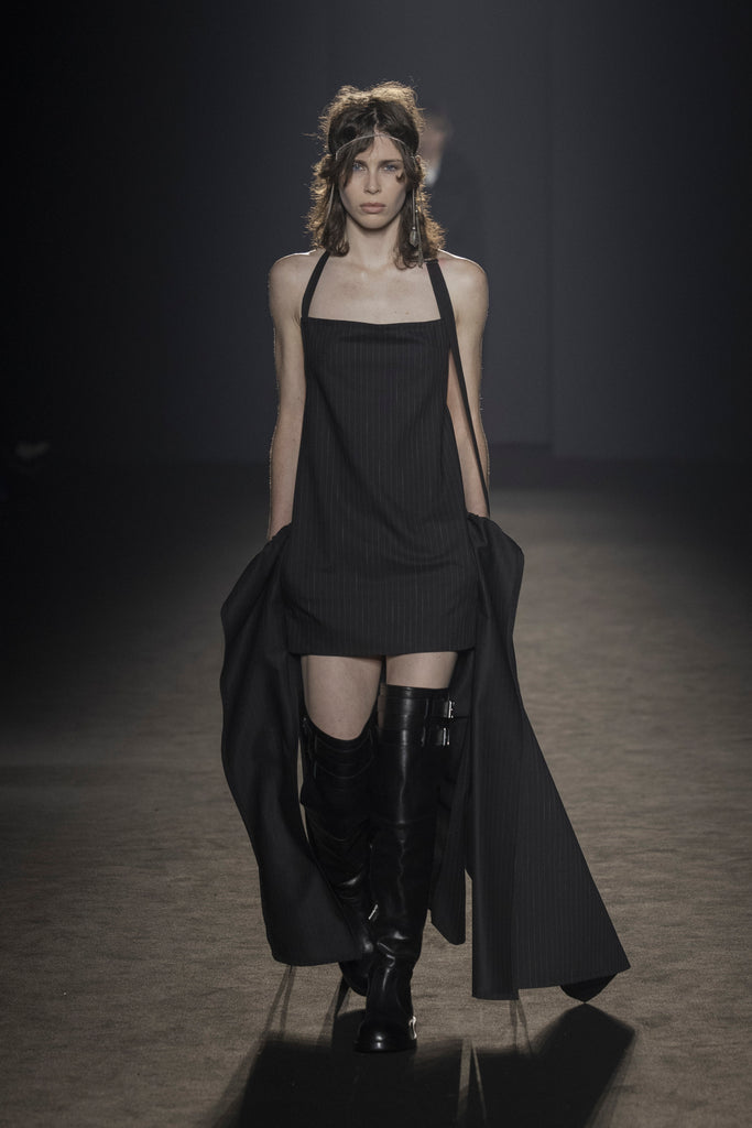 ANN DEMEULEMEESTER PFW WOMENS AW24 PFW RUNWAY