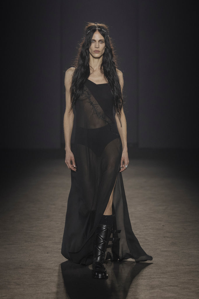 ANN DEMEULEMEESTER PFW WOMENS AW24 PFW RUNWAY