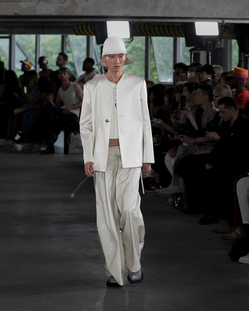 Sean Suen SS24 Paris Runway