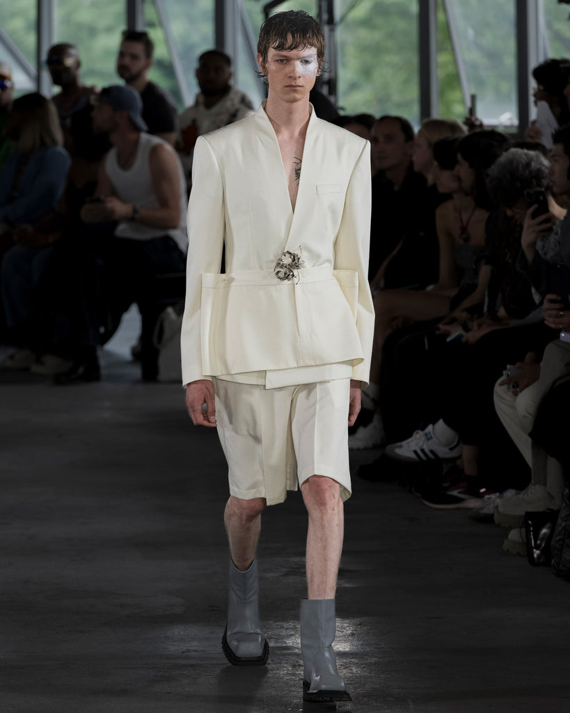 Sean Suen SS24 Paris Runway