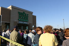 Plank|Wood is proud to be featured in the newest Whole Foods Market. The world’s leading natural and organic foods grocer, opened its new 40,000 square foot store located in Schererville, Indiana complete with over 2000 square ft of Plank|Wood Reclaimed Brown throughout the store.  The project called for our matte finish with commercial fireproofing treatment (available for commercial projects upon request).  