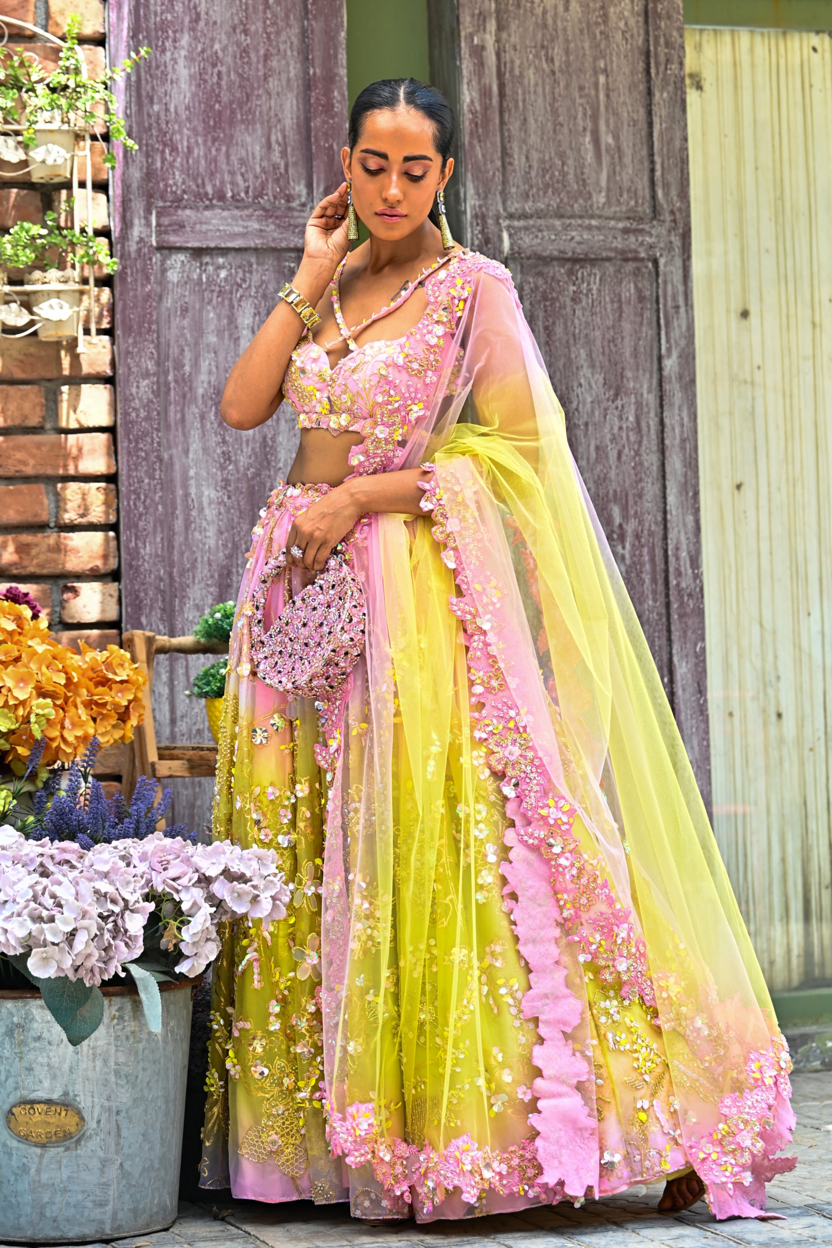 Amora Lehenga