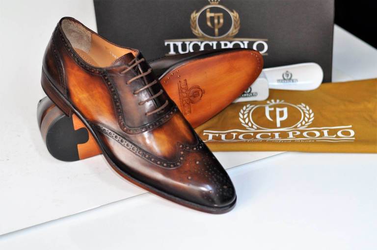 Tuccipolo oxford wingtips handstitched 