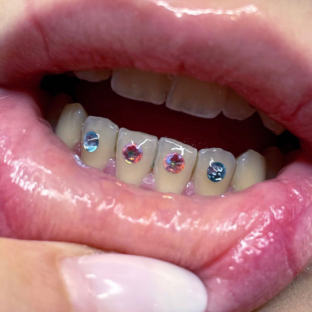 Temporary DIY Tooth gems – BeDazzled Smilez