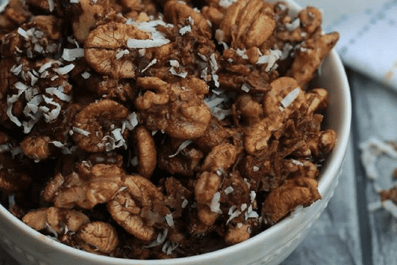 Keto Crunchy Munch by Kasey Trenum.