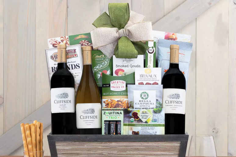 Cliffside Vineyards California Trio Gift Basket