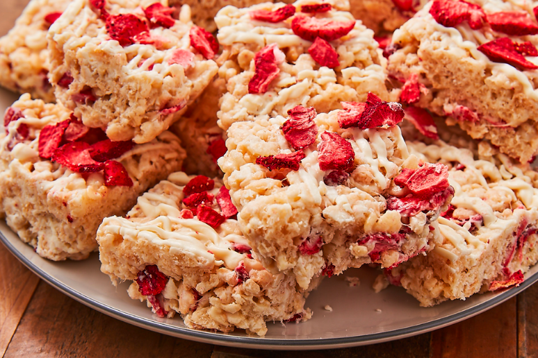 Strawberry Shortcake Rice Krispie Treats