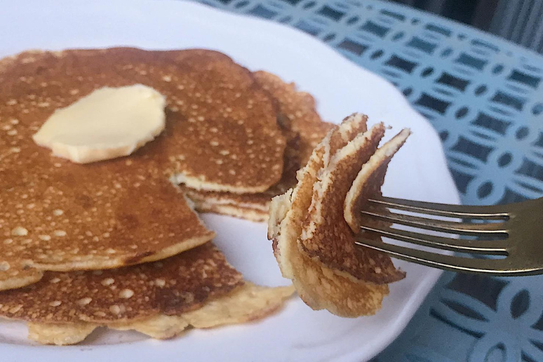 2 Ingredient Carnivore Pancake Breakfast Recipe from Minimalist Eating