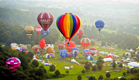 2024英国布里斯托热气球节— RobinGO英国走咯旅行