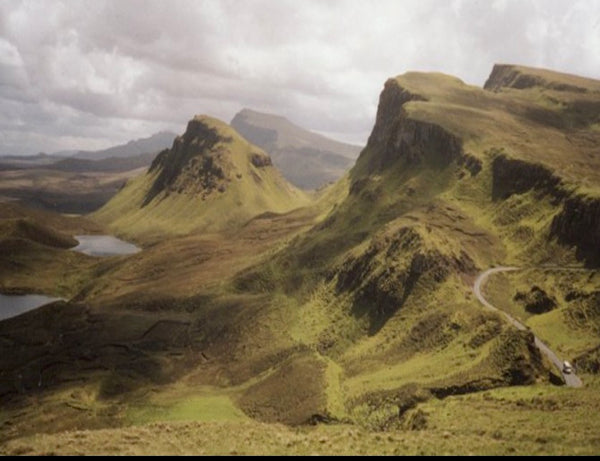 天空島Quiraing Mountain Pass｜RobinGo英國走咯旅行