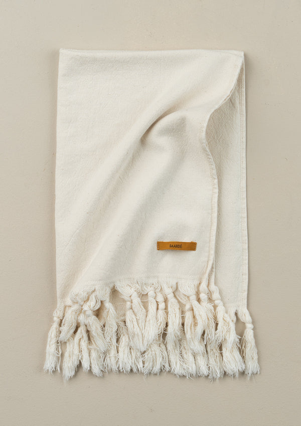 https://cdn.shopify.com/s/files/1/0386/8858/7915/products/VintageWashHandTowelOatmeal-HandAndBathTowel-HandTowel-MaisonBlonde_600x.jpg?v=1676403037