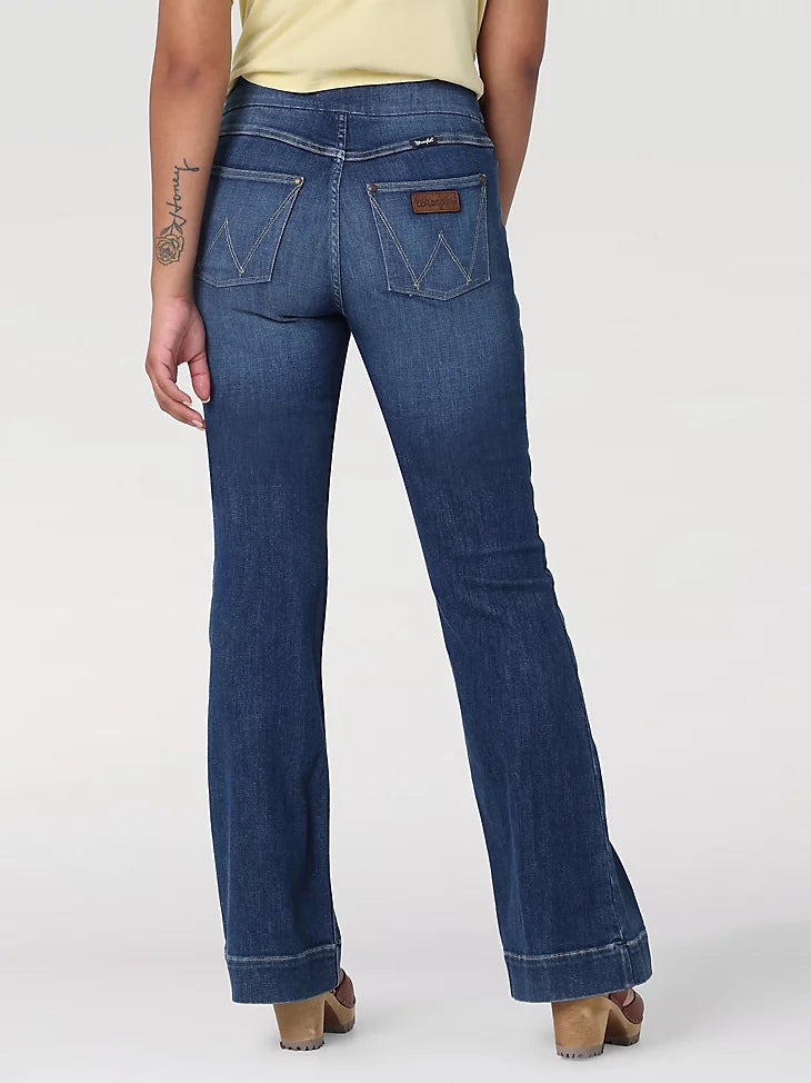 Wrangler® Retro® Pull-On Trouser Flare Jean - High Rise – Gilleys  Western*Work*Outdoor