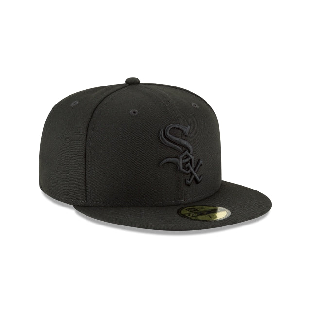 Chicago White Sox Black on Black 59Fifty Fitted Hat – CROWN MINDED