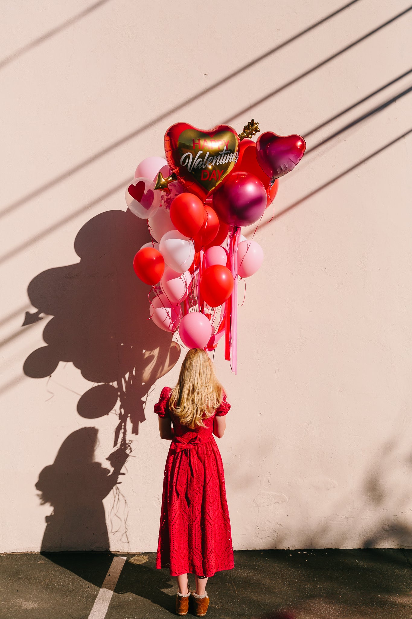 Bonjour Fête pink and red Valentine's Day balloon bouquet