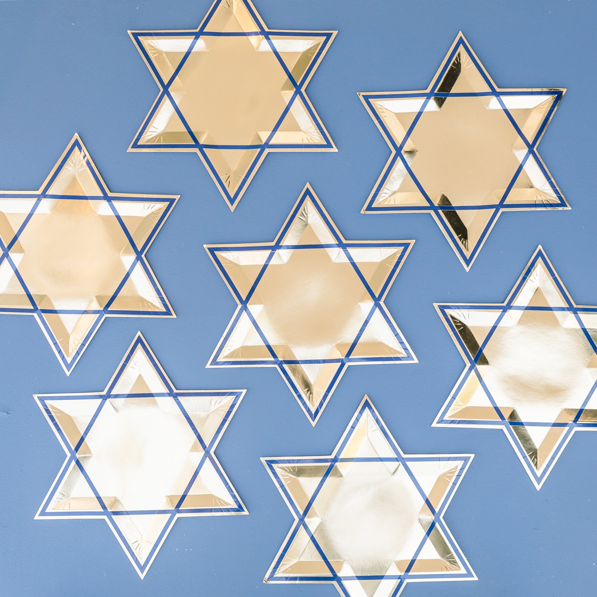 Star Of David plates and other Hanukkah themed tableware