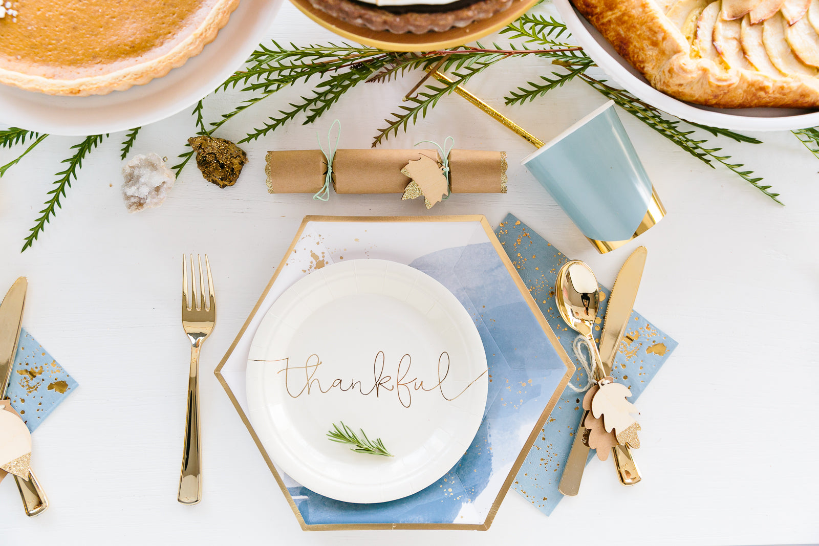 Thanksgiving tableware