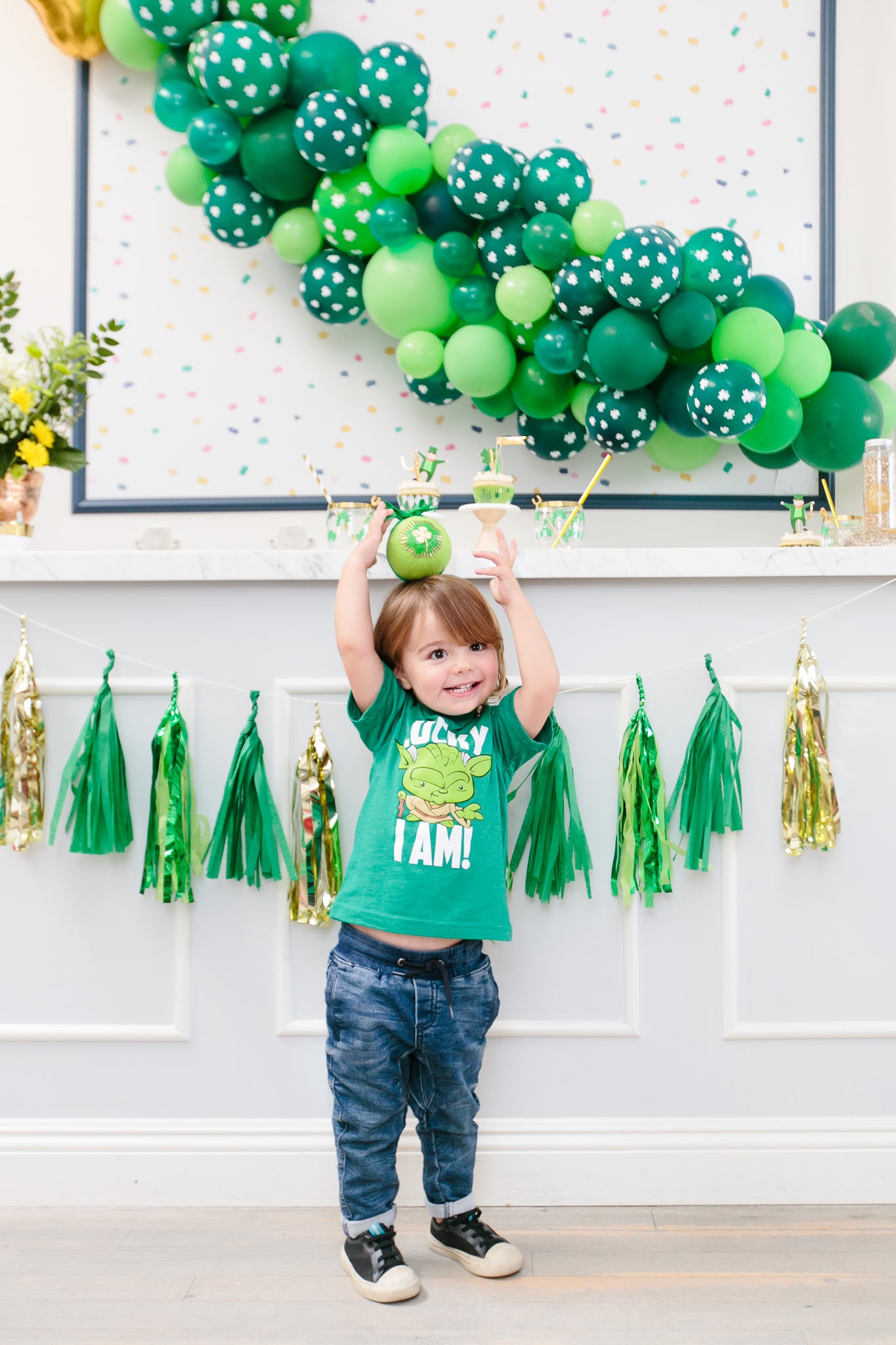 Kid's St. Patrick's Day party decorations and ideas
