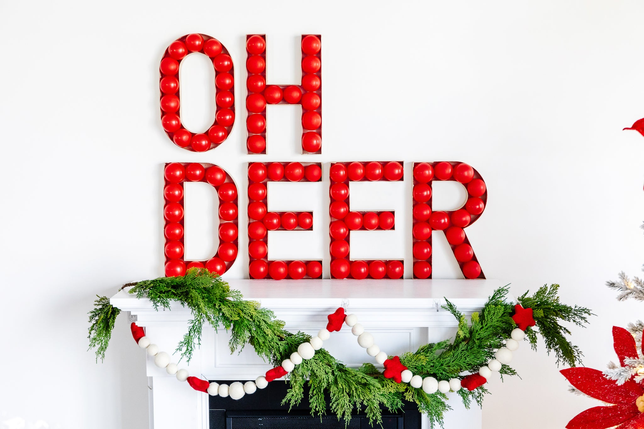 Christmas mantle decorations with balloons