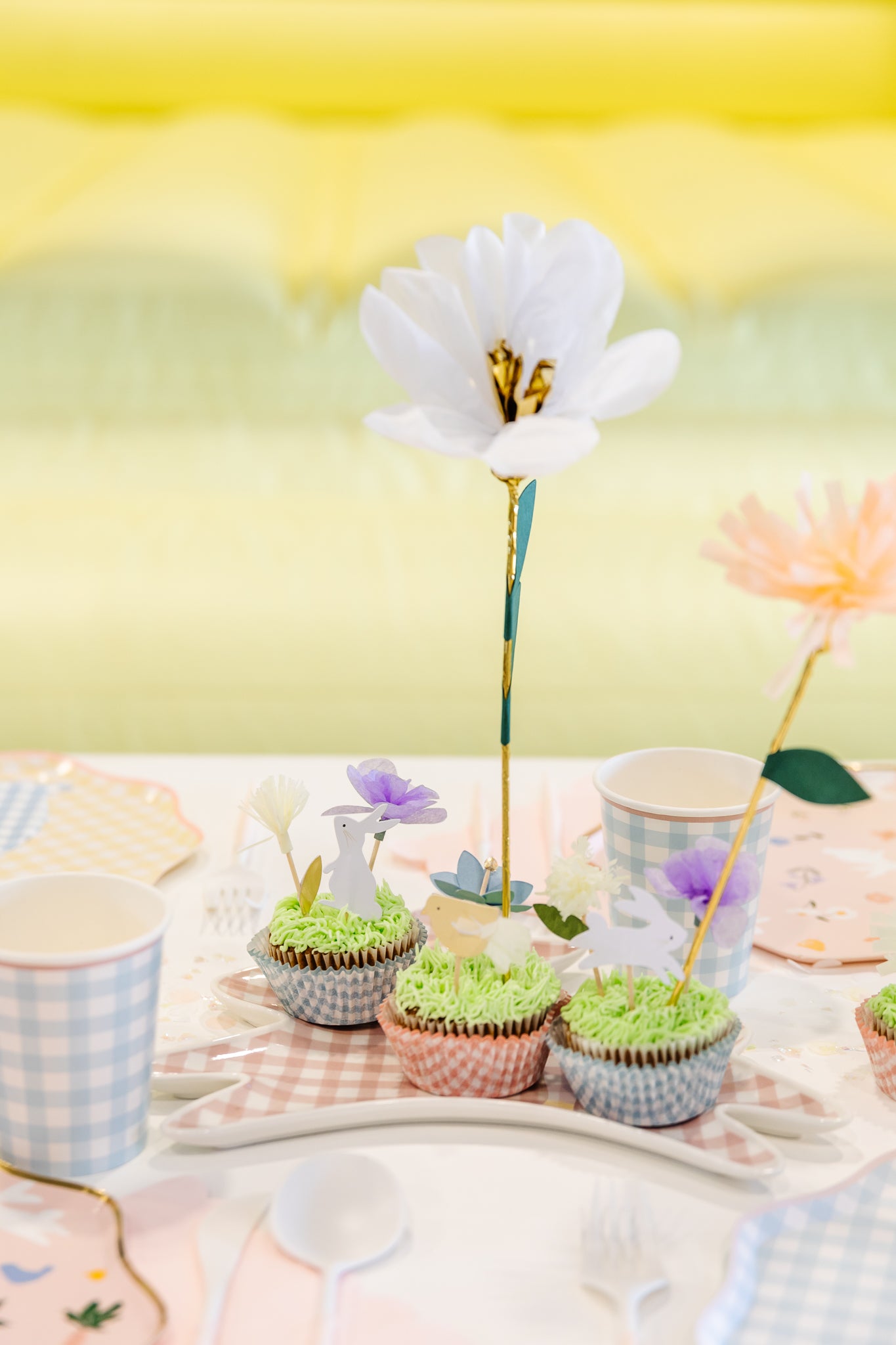 Easter bunny themed cupcakes as an easy treat for a kid's Easter party