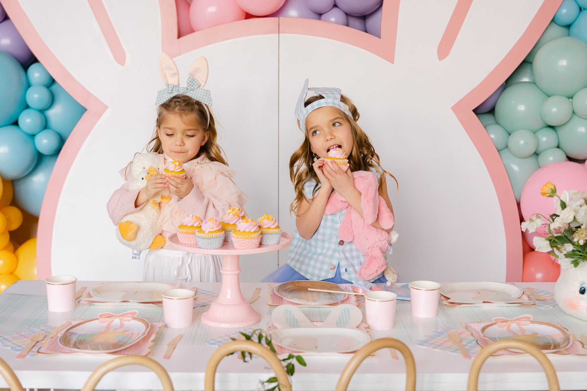Fun Easter party ideas for kids and families at Bonjour Fête.