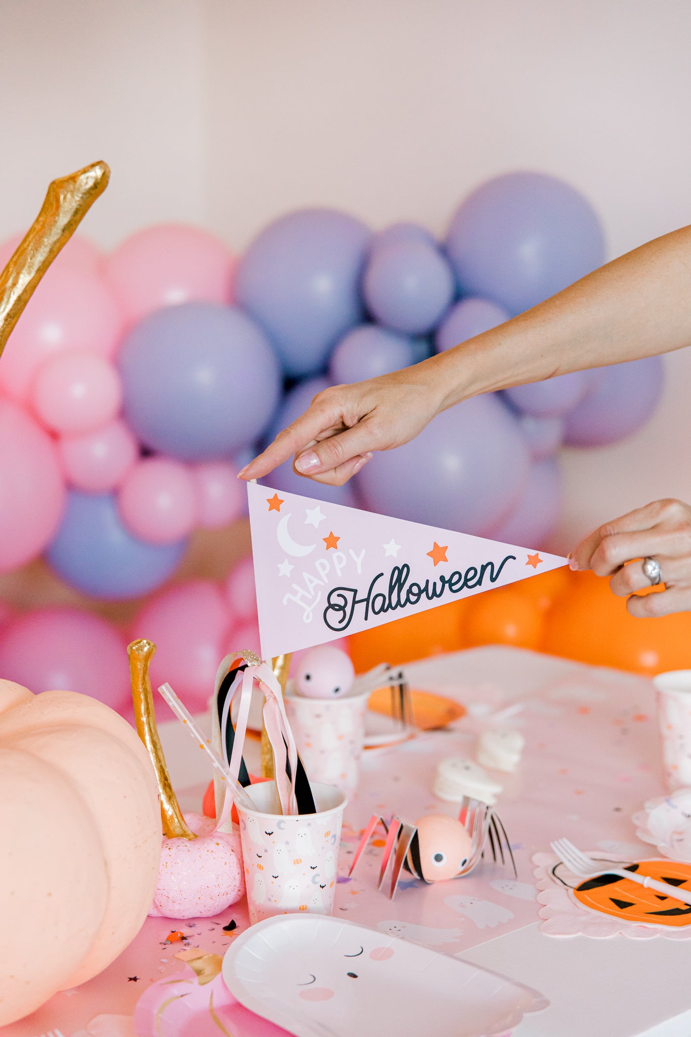 Pink Halloween party flags.