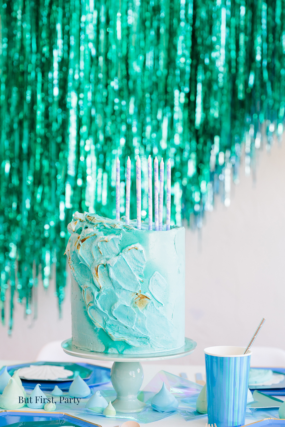 Shark party birthday cake.