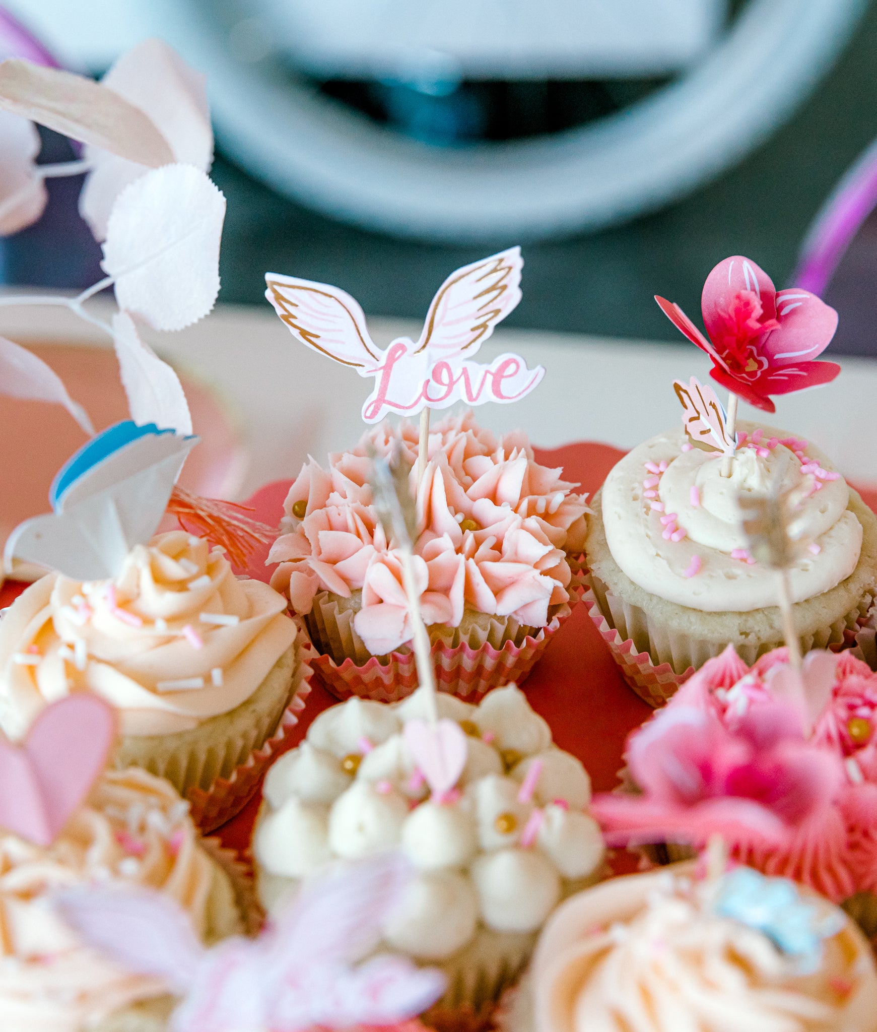 Pink Valentine's Day cupcakes for a kids Valentines' Day party