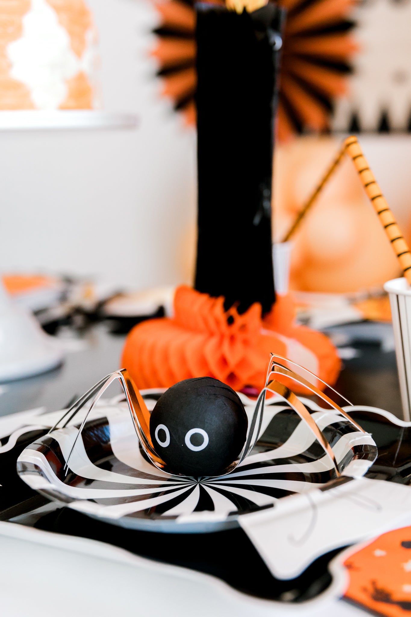 Spider surprise balls used as Vintage Halloween party favors.