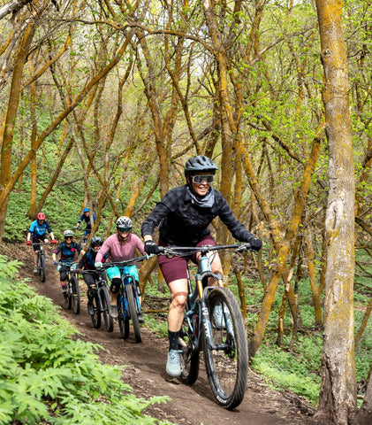 Jessica Klodnicki leading women's mountain bike group ride