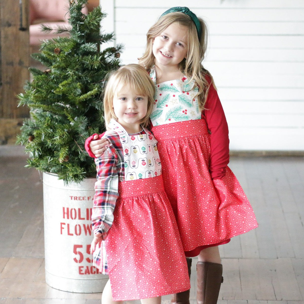 Mommy and Me Apron Sewing Pattern | Sweet Red Poppy