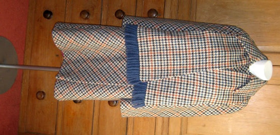 Vintage Dereta dogtooth tweed coat and matching scarf 