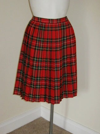 short red tartan kilt