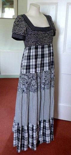 Pepe Jeans monochrome mixed print maxi dress