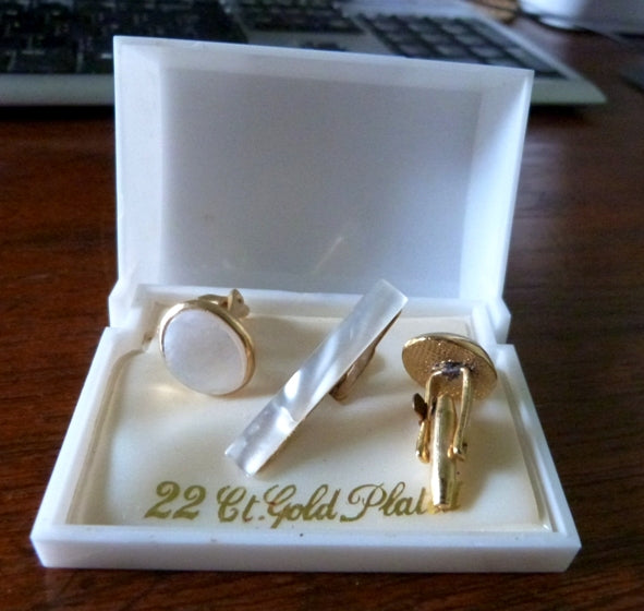 vintage cuff links and tie pin