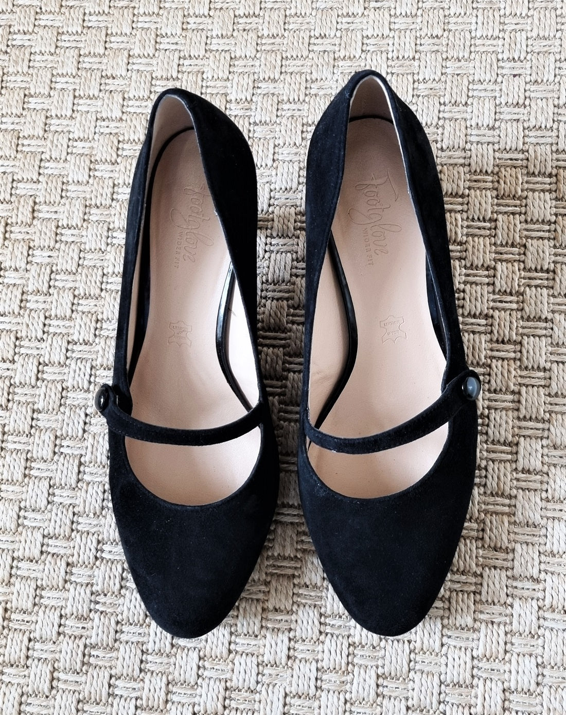 Footglove black suede Mary-Jane shoes – The Frockery