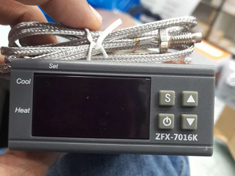 ZFX-7016K Digital Temperature Controller in Pakistan