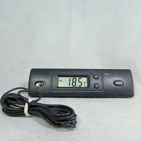 DS-1 Portable Vehicle Digital Thermometer Controller in Pakistan