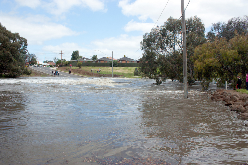 What Causes a Flood