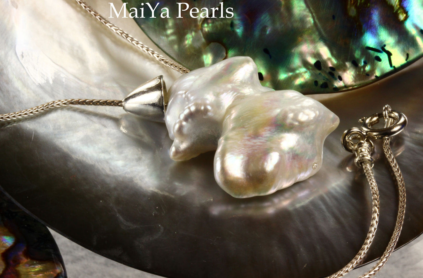 Keshi Pearl Pendant: A Timeless Expression of Elegance