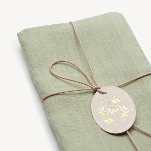 https://cdn.shopify.com/s/files/1/0388/2321/products/SL-Linen-Tea-Towel-Sage-Detail-2_250x250@2x.jpg?v=1694270430