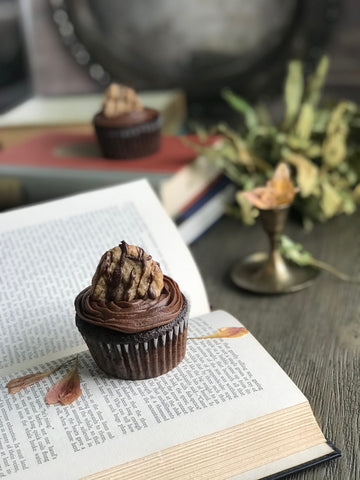 vegan chocolate cupcakes with butter pecan cookies